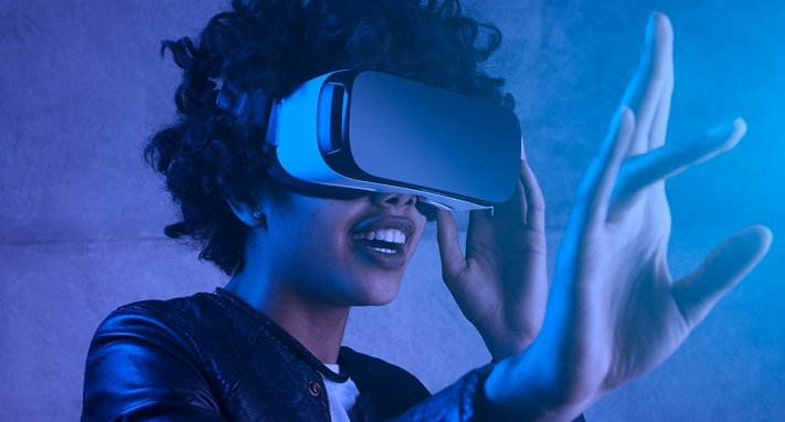 Est-ce que la réalité virtuelle peut nous aider à mieux nous connecter durant la pandémie ?