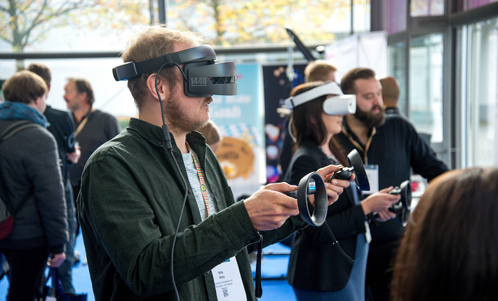 La réalité virtuelle dans l’enseignement supérieur : améliorer le transfert des connaissances